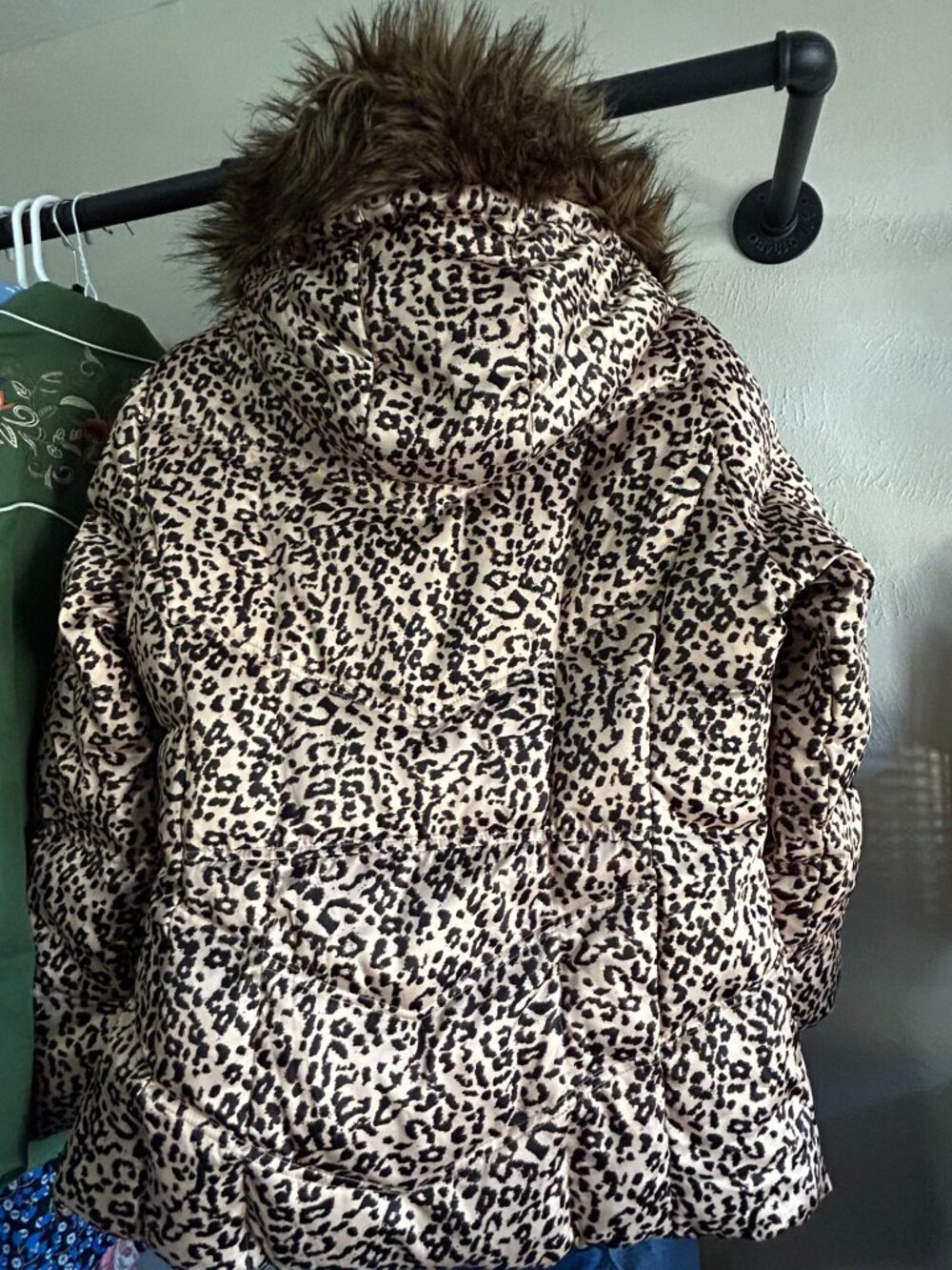 Calvin Klein Leopard Print Puffer Coat Faux Fur Hood Women’s L - Picture 6 of 7